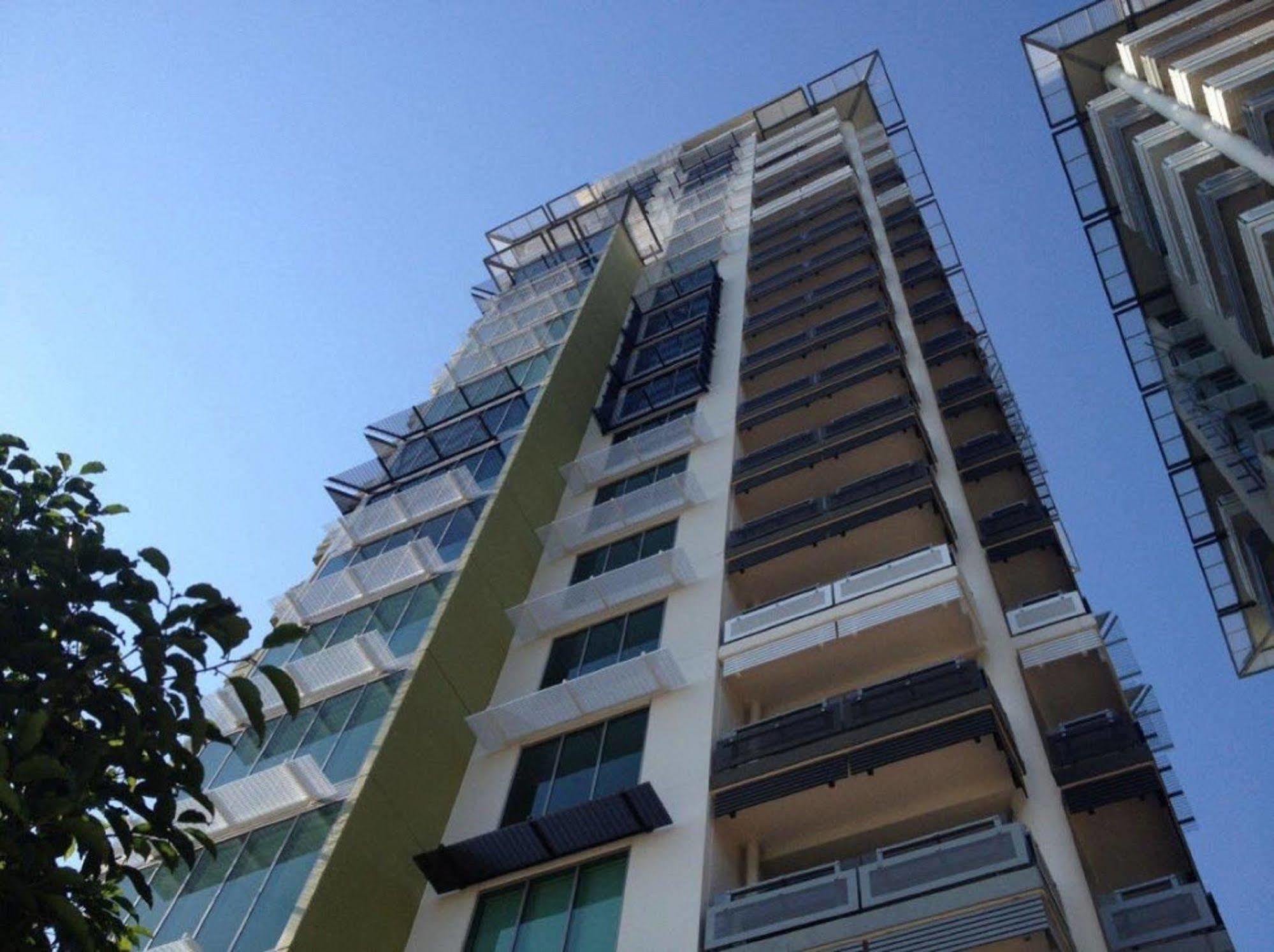 One30 Esplanade Apartment Darwin Exterior photo